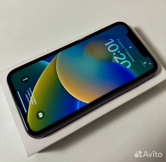 iPhone 11, 64 ГБ