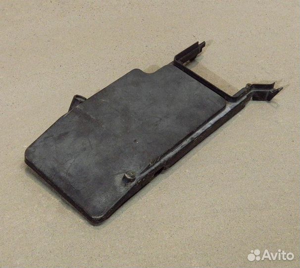 Корпус блока предохранителей Mercedes-Benz E-Class