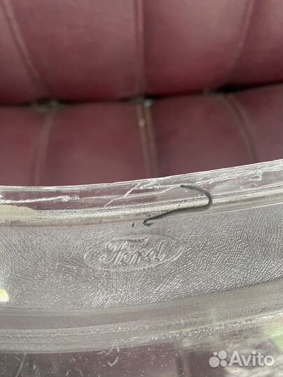Стекло левое фары Ford focus 3 дорест оригинал