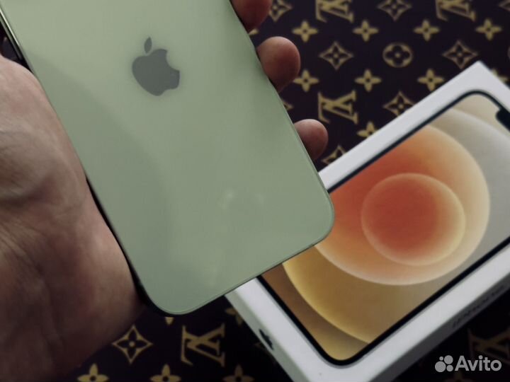 iPhone 12, 128 ГБ