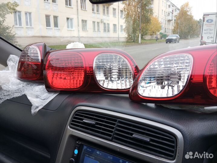 Задние фонари калдина 210-215 caldina 215