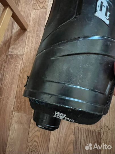 Щитки хоккейные детские 12