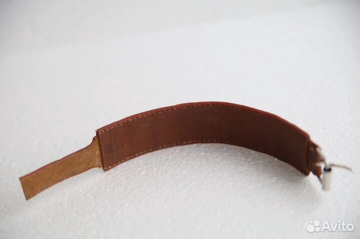 Кожаный браслет