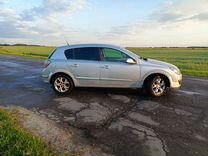 Opel Astra 1.8 AT, 2006, 244 000 км, с пробегом, цена 399 999 руб.