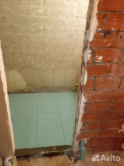 Ванна туалет пластиком