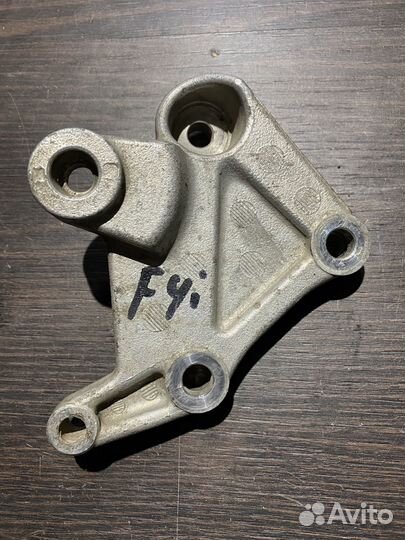 Правая часть прогрессии для Honda CBR600F4i