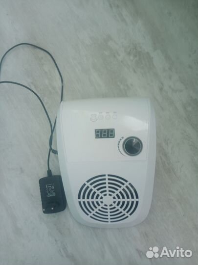 Лампа + пылесос для маникюра