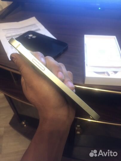 iPhone 12 64gb