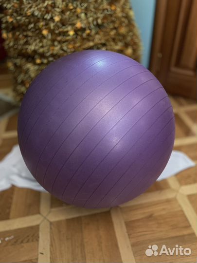 Гимнастический мяч torneo 75 см