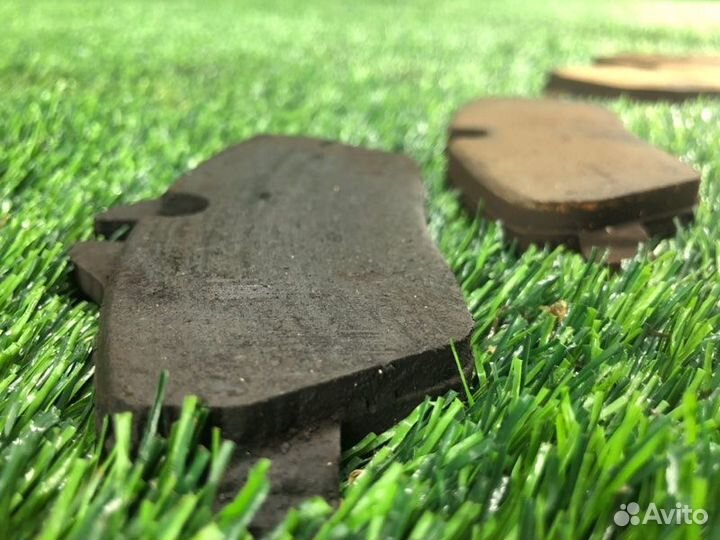 Колодки тормозные передние Bmw 1 E87 N45B16 2006