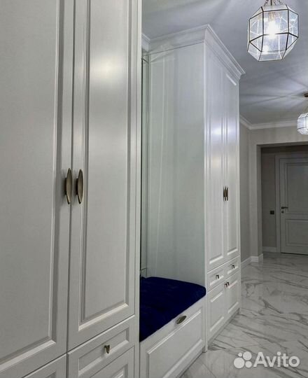 Шкаф в прихожую