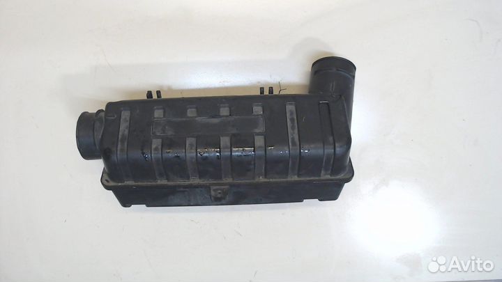 Корпус воздушного фильтра Ford Transit, 2002