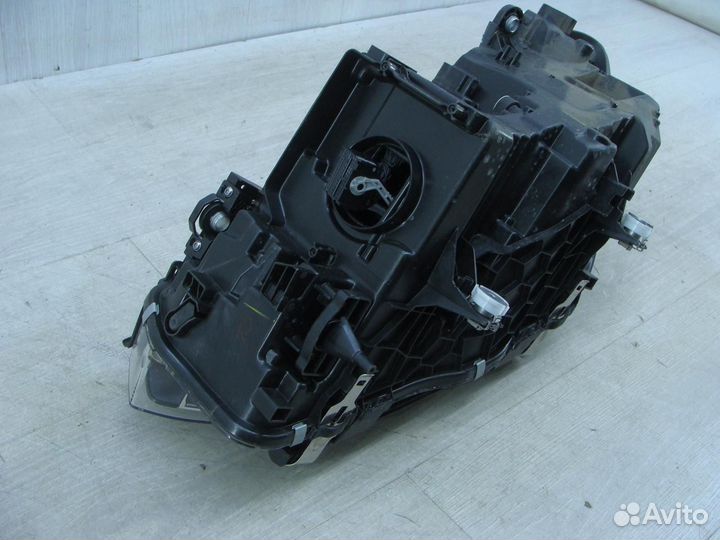 Фара правая BMW X3 G01 бмв