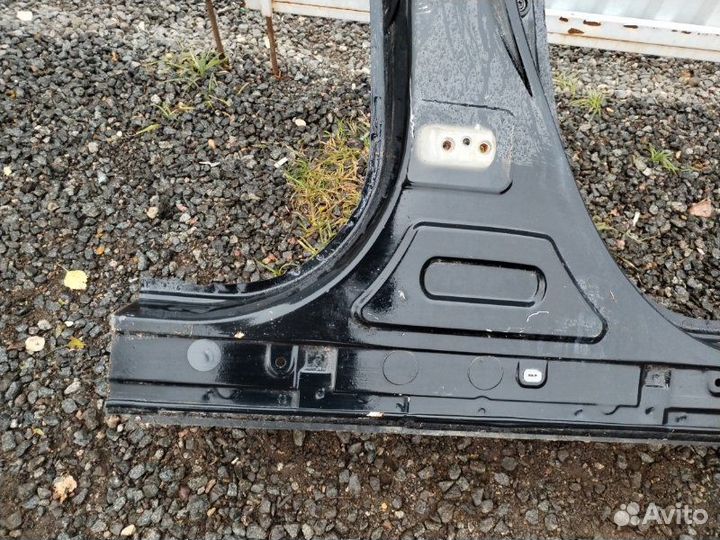 Порог кузова правый Toyota Camry XV50 55 2.0 2016