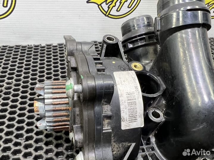 Помпа в сборе Audi A4 B8 A5 Q5 Tiguan Passat