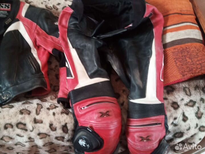 Мотокомбинезон