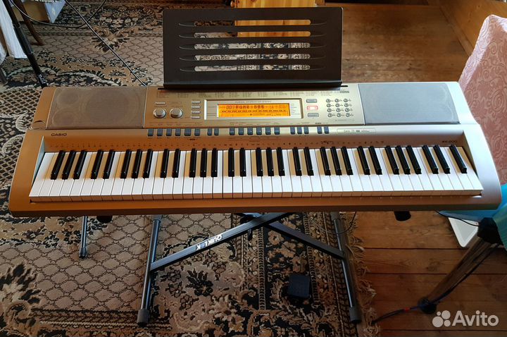 Синтезатор casio WK-200