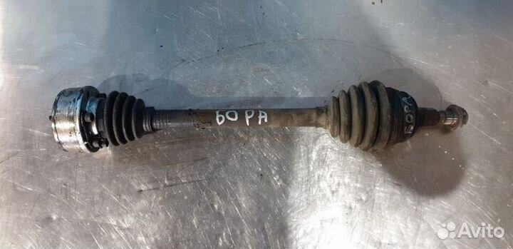 Привод Фольксваген Бора 1,4 левый