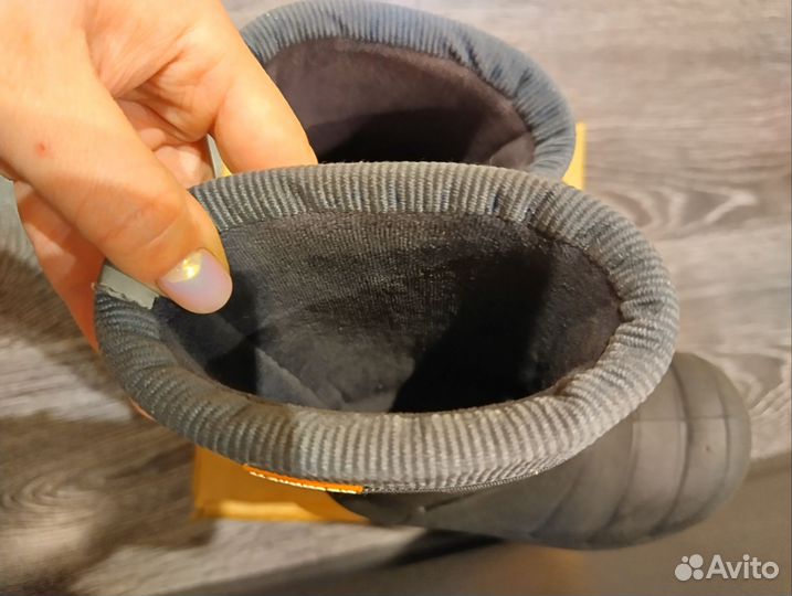 Резиновые сапоги