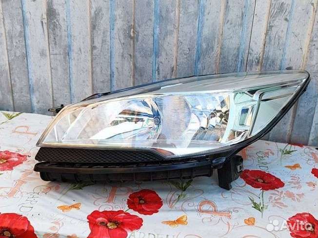 Левая фара форд куга 2 дорест