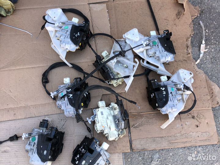 Замок дверь передний правый фольксваген пассат б6