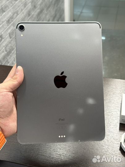 Хороший iPad Pro 11 64gb WiFi Space Grey