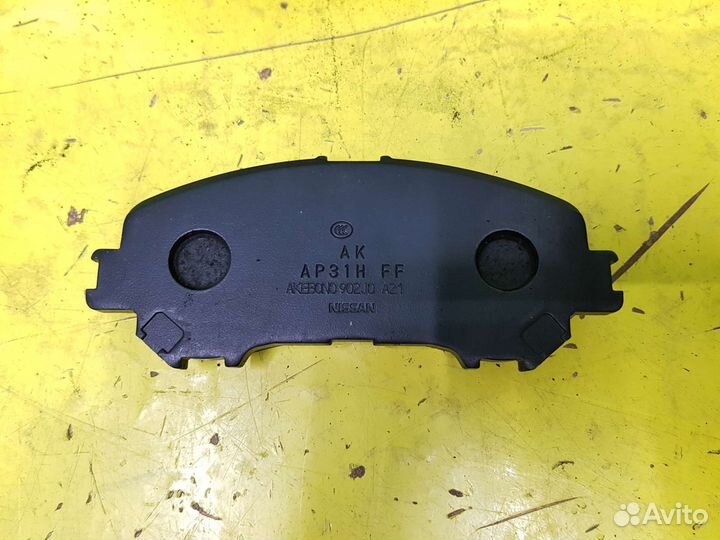 Тормозные колодки Nissan Qashqai J11 d10604ea0a