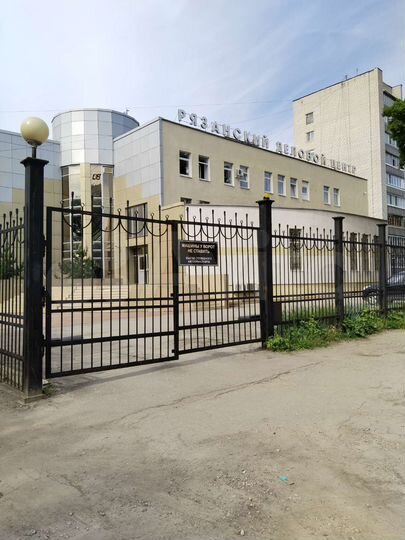 Машиноместо, 30 м²