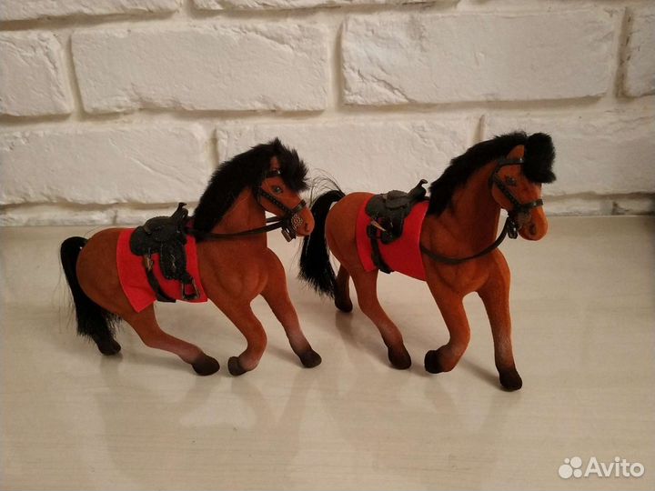 Лошадь игрушка