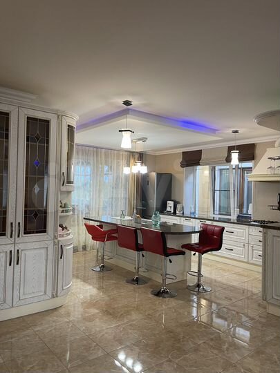 Дом 462 м² на участке 30 сот.