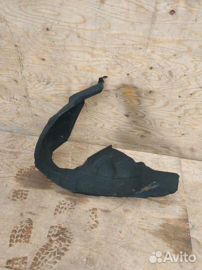 Подкрылок задний правый Toyota Camry XV40 ACV40