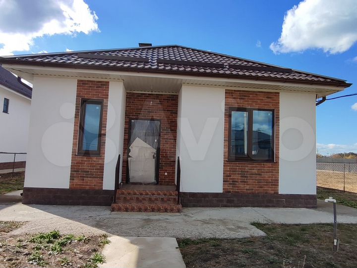 Коттедж 75 м² на участке 4,4 сот.