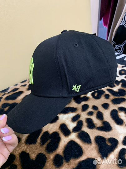 Брендовые бейсболки