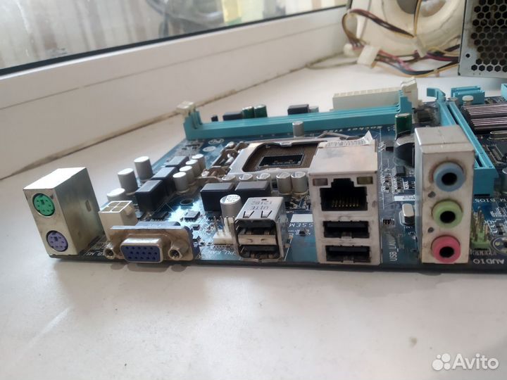 Материнская плата 1155 сокет + кулер