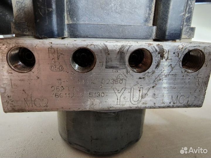 Блок abs Toyota Corolla E180 2013-2018