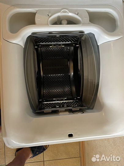 Стиральная машина с вертикальной загрузкой