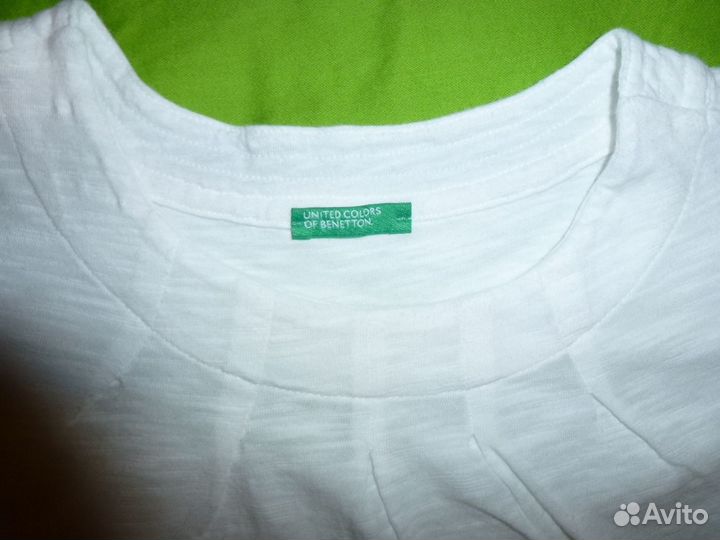 Футболка Benetton новая на 4 г. дышит