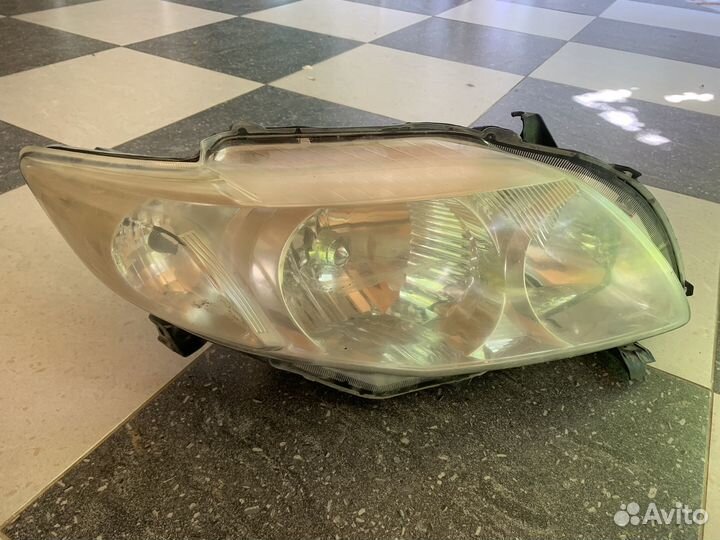 Фары на кароллу