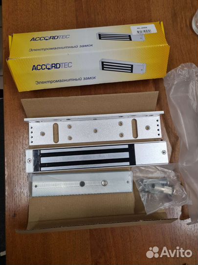 Электромагнитный замок Accordtec ml-295a