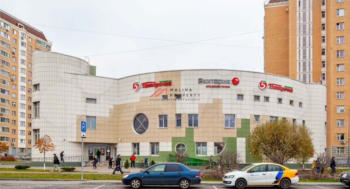 Сдам торговое помещение, 380 м²