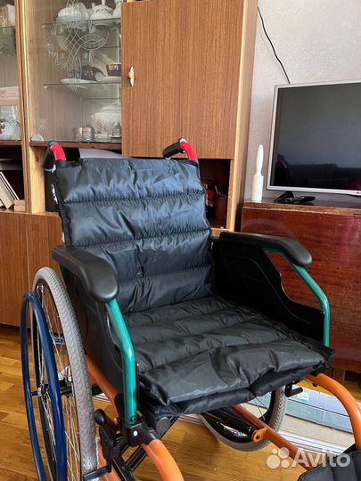 Инвалидная коляска