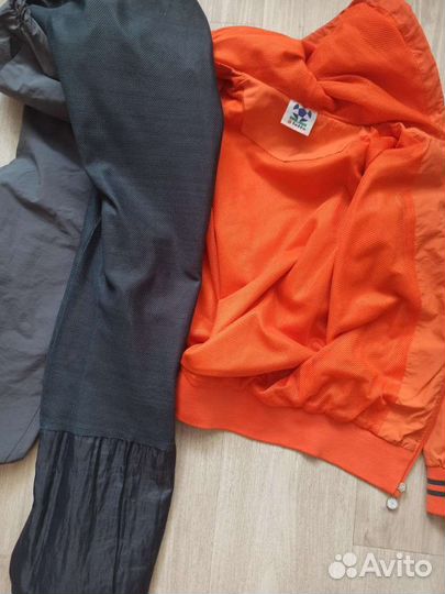 Спортивный костюм женский