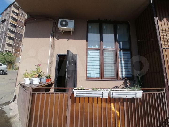 2-к. квартира, 56 м², 1/7 эт.