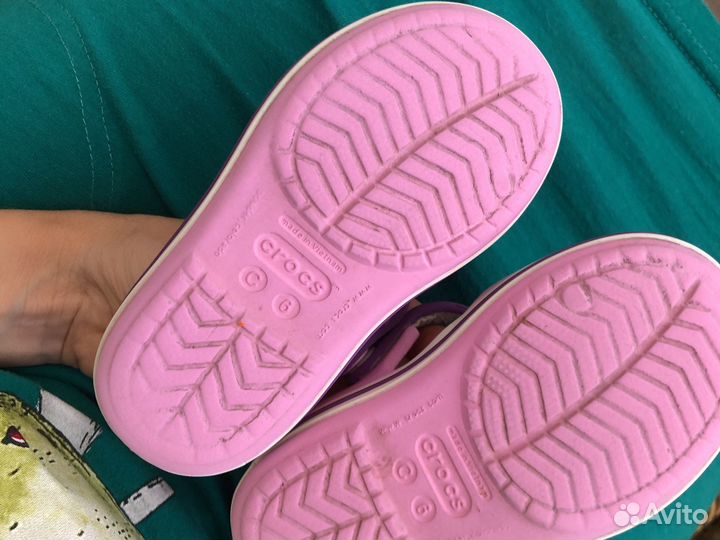 Сандалии crocs c6