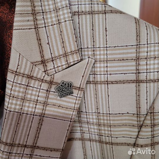 Костюм мужской