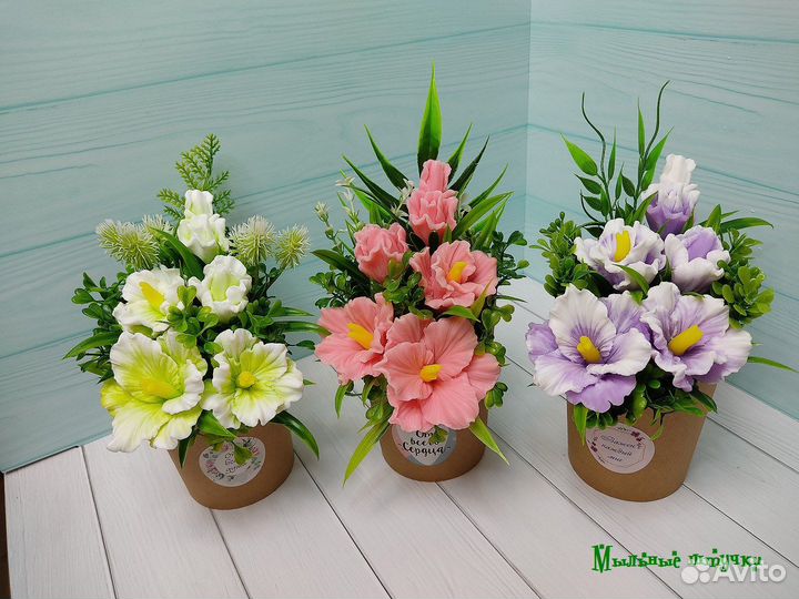 Букет гладиолусов из мыла