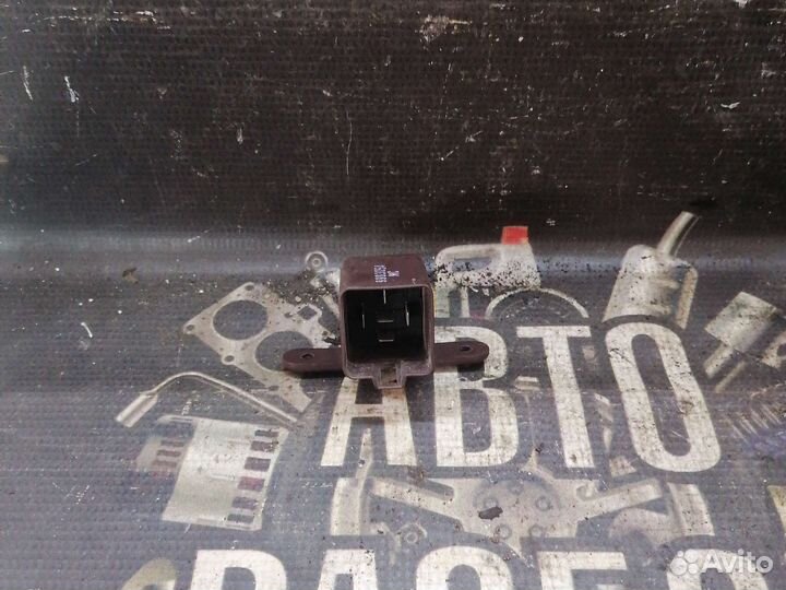 Реле стеклоподьемников Ford Focus 1