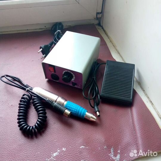 Машинка для маникюра