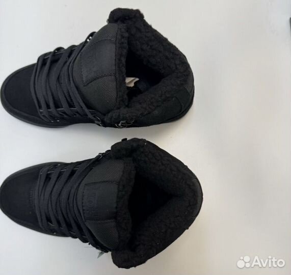 Кеды Зимние DC shoes с мехом черные