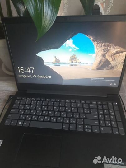Ноутбук lenovo